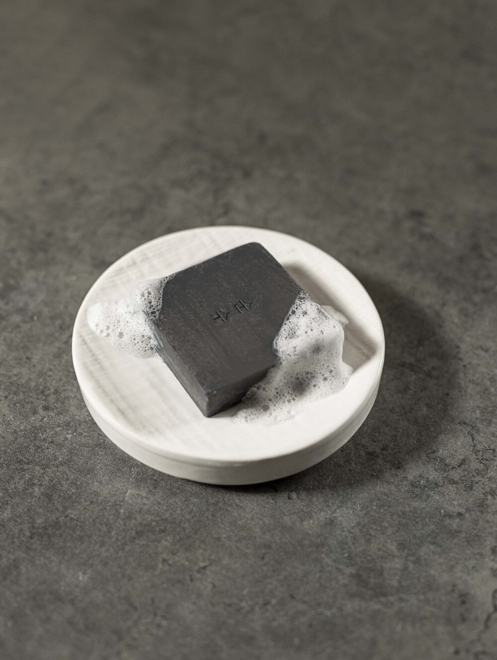 Ondo Beauty 36.5-SAVON SOLIDE PURIFIANT AU CHARBON – Image 4